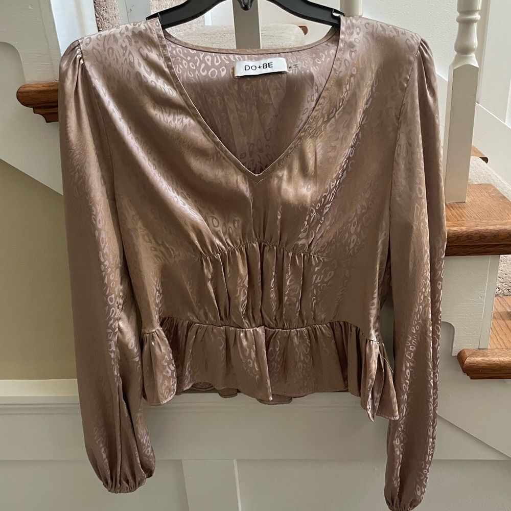 DO+BE Leopard Print Satin Top